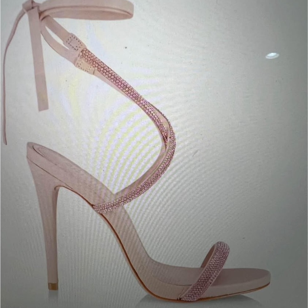 Cloe Crystal Sandals in Rose color and size 8.5
